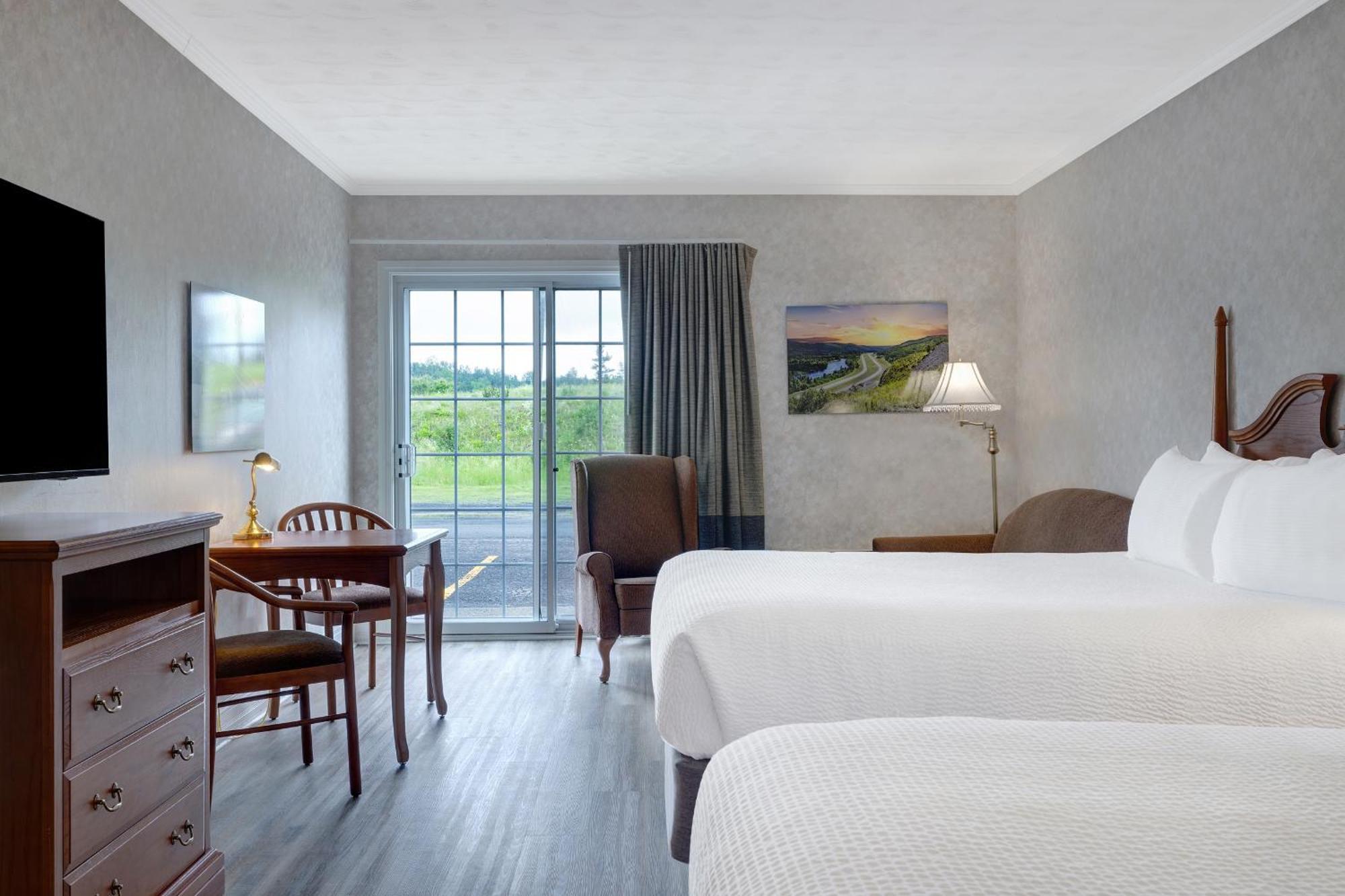 Days Inn By Wyndham Edmundston Kültér fotó